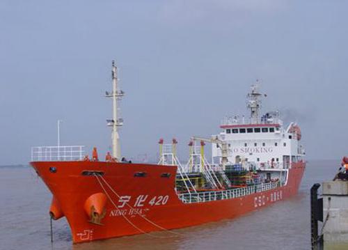 江陰三房巷液體化工碼頭正式運營