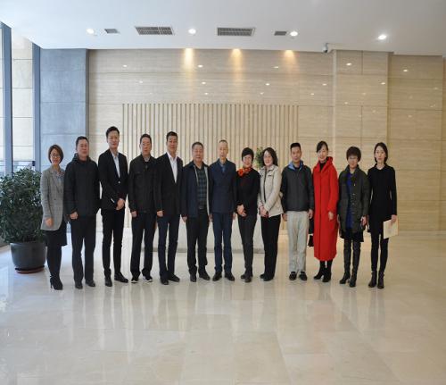 大連市仲裁委員會領(lǐng)導(dǎo)一行到訪錦聯(lián)集團(tuán)
